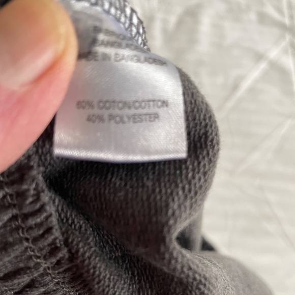 MEN'S SWEAT SHORTS SIZE  L - Picture 8 of 8